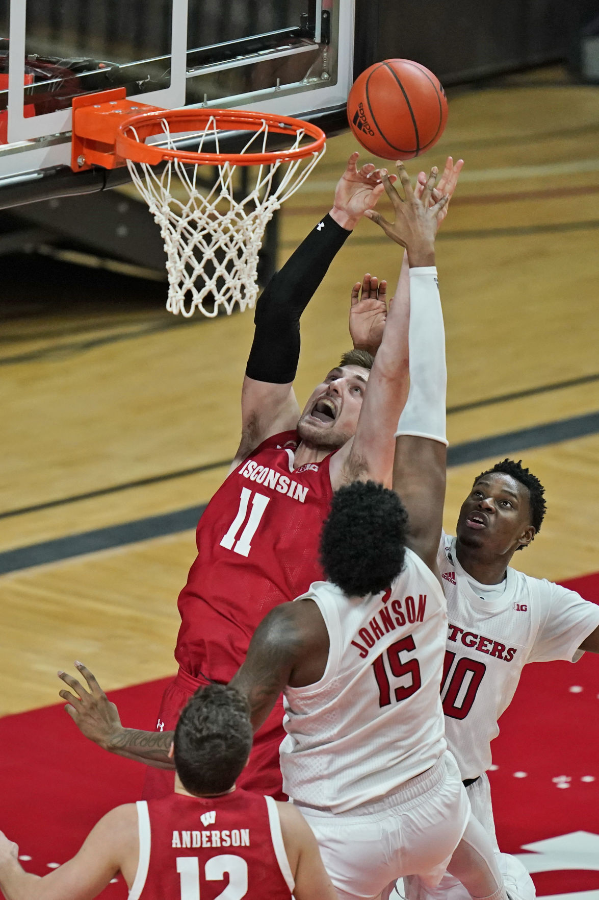 UW vs. Rutgers